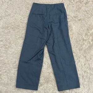 Vince Blue/Gray Tailored Ankle length Trousers
Size 6